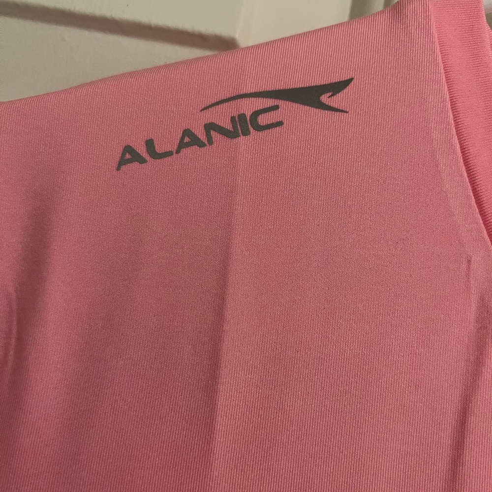 Alanic top - Picture 2 of 4